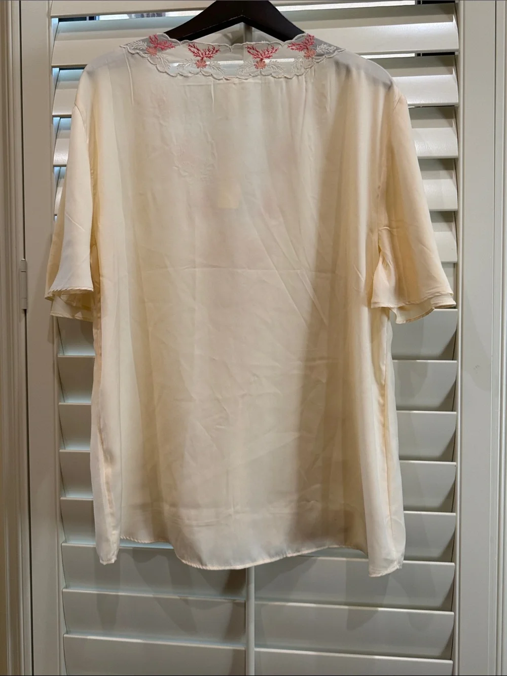 Anthropologie Cream Short Pajama Set with Coral Embroidery
